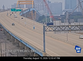 I-794  - I-794 at S of Hoan Bridge