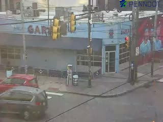 GIRARD AVE @ FRANKFORD AVE