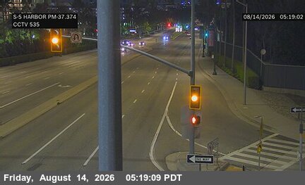 I-5 : (535) SB Harbor