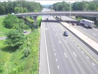 CAM 65 Windsor I-91 SB Exit 40 - Rt. 20