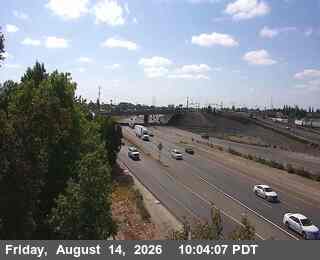 102 - NB SR 99 Briggsmore Ave