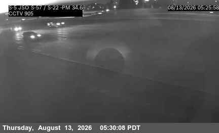 I-5 : (905) SB I-5 JSO SR-57/SR-22