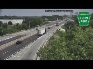 I-95 @ Exit 42, Levittown/Bristol Interchange