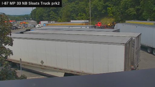 I-87 MP 033.00 NB Sloatsburg Service Area Truck Park 2