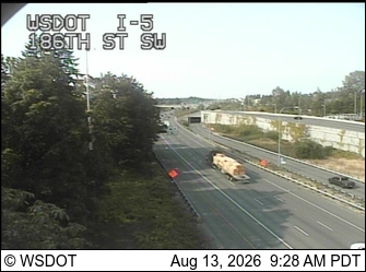 I-5 at MP 182.5: 186th St SW
