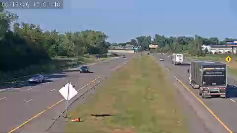 I-81 north of Exit 28 (Taft Rd)
