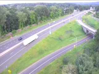 CAM 124 Glastonbury RT 2 EB Exit 6 - Rt. 3