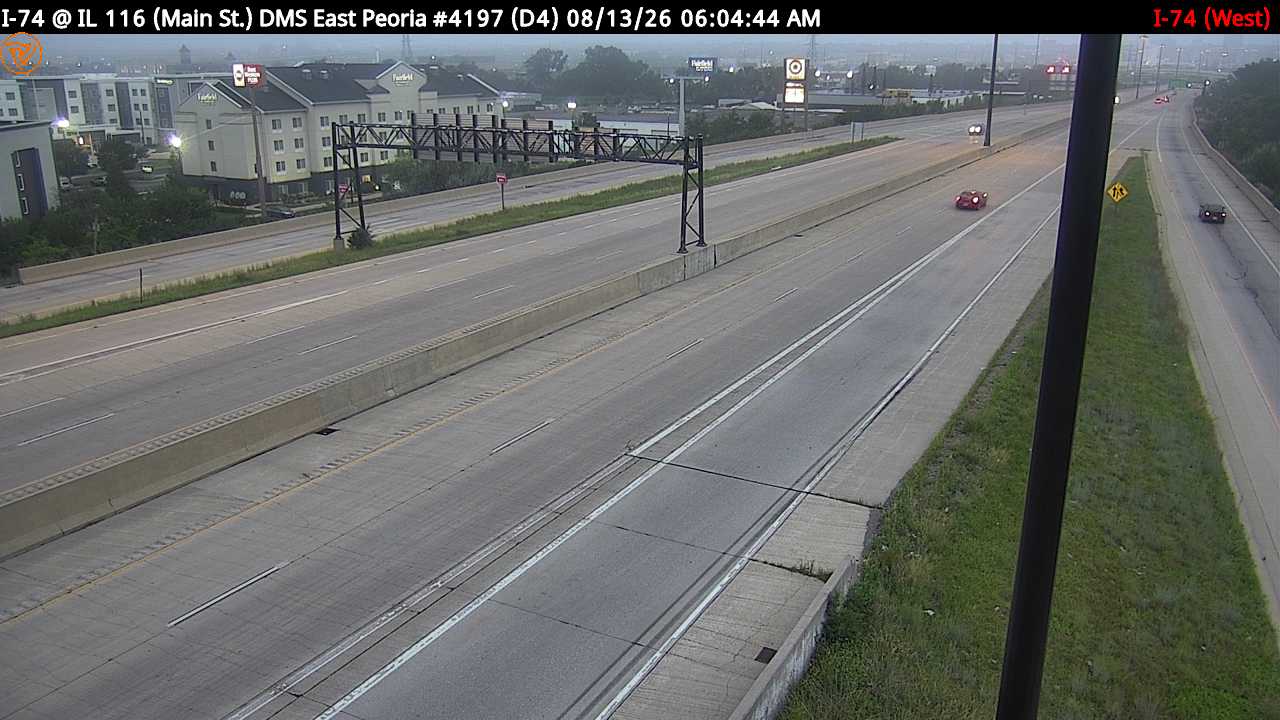 I-74 at IL 116 (Main St.) DMS (#4197)