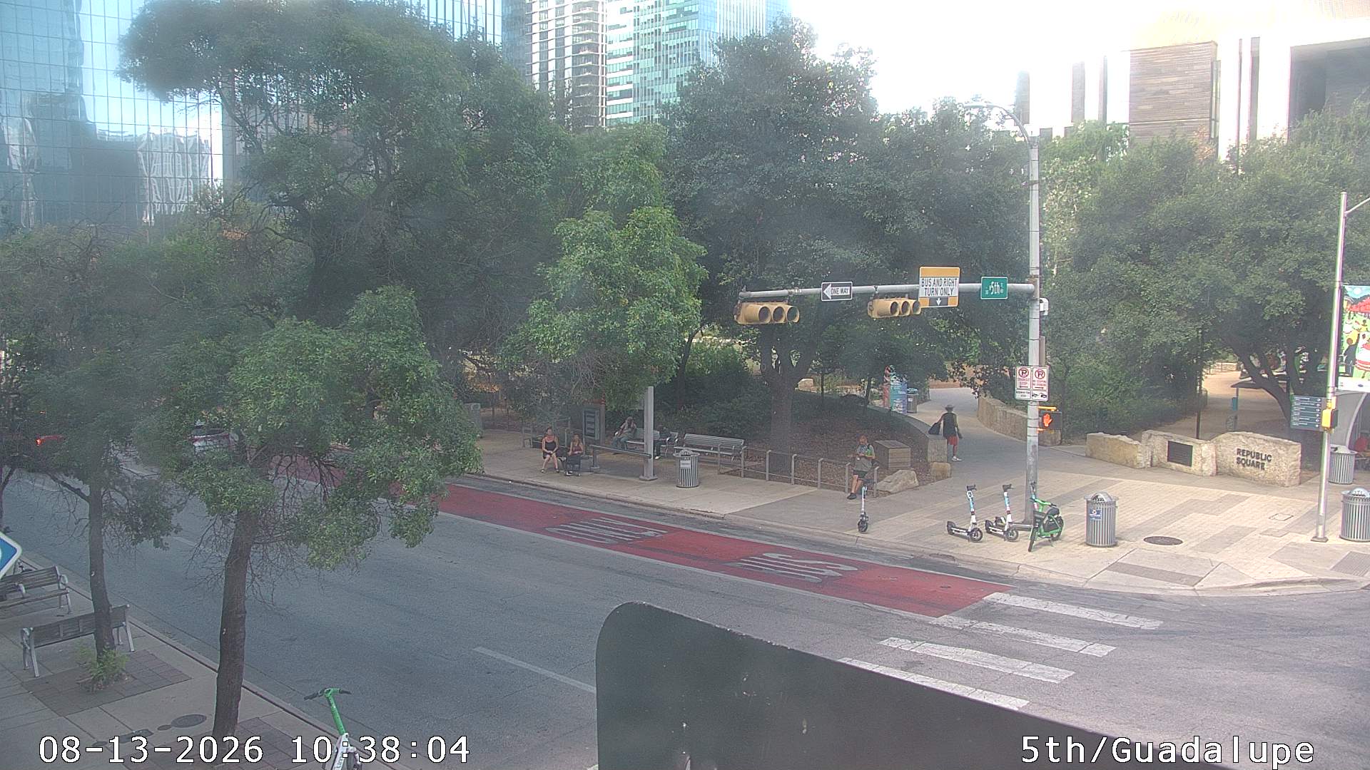  5TH ST / GUADALUPE ST