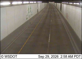 SR 99 at MP 30.9: NB Tunnel, South end