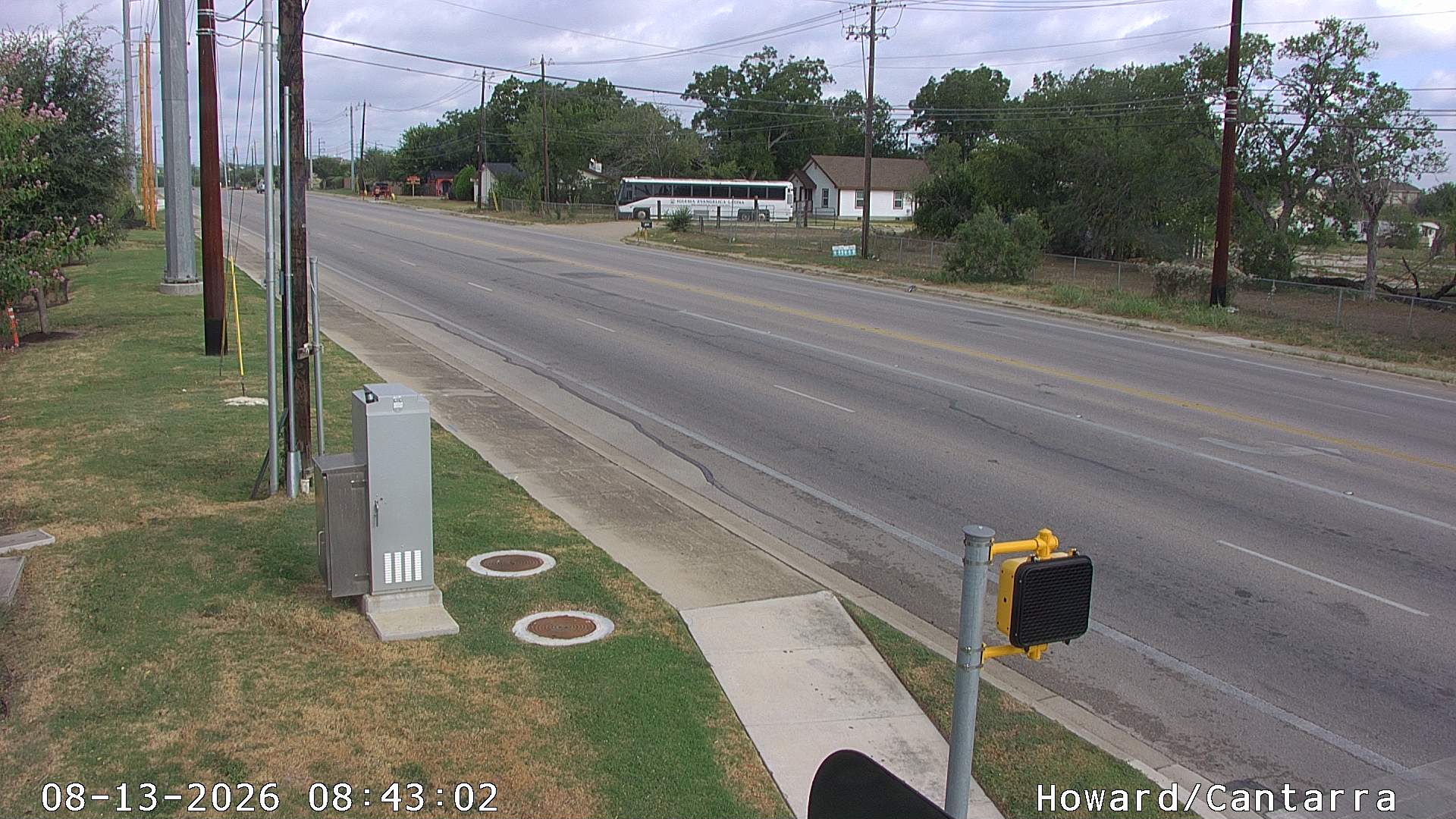  HOWARD LN / CANTARRA DR