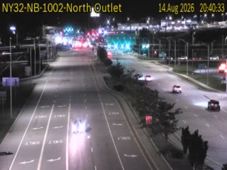 NY 32 at North Outlet Entrance (Woodbury)