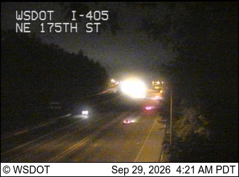 I-405 at MP 23.3: NE 175th St