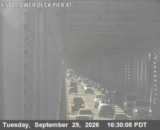 CA-580 - TVR33 -- I-580 : Lower Deck Pier 41 - East