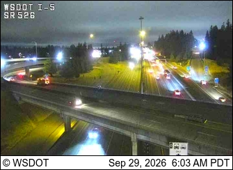 I-5 at MP 189.3: SR 526 Interchange