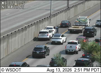 I-5 at MP 171.2: NE 80th St