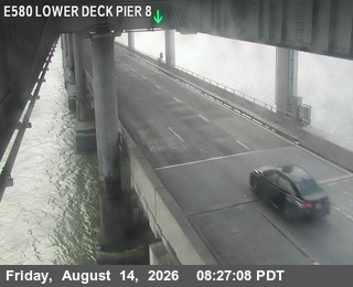 TVR21 -- I-580 : Lower Deck Pier 8