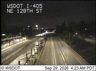 I-405 at MP 20.6: NE 128th St