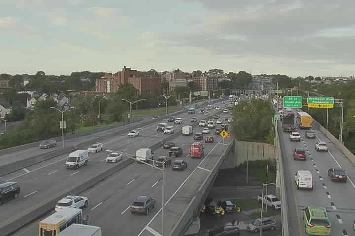 C5-LIE-15-WB_at_Queens_Blvd-Ex19