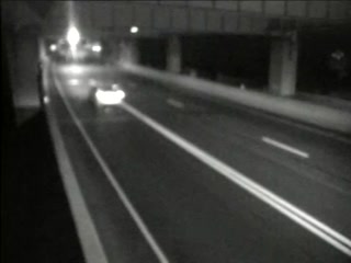 CAM 168 Waterbury RT 8 NB N/O Exit 30 - S/O I-84 vic. Riverside St.
