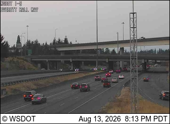 I-5 at MP 189.1: Everett Mall Way