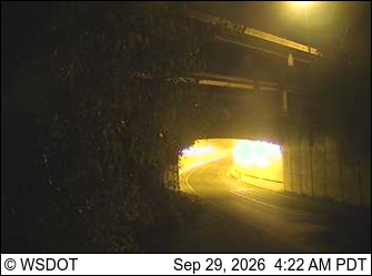 I-405 at MP 11.1: I-90 Interchange, NW Quadrant