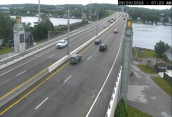 Route 24 @ Sakonnet Bridge (Portsmouth)