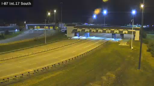 I-87 MP 060.10 SB at Interchange 17 (Newburgh)