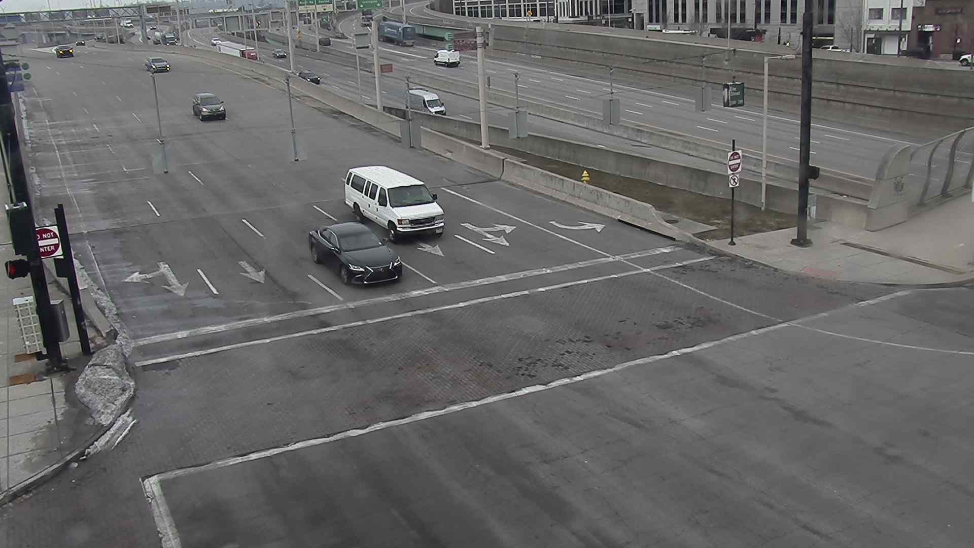 (City of Cincinnati) Second St at Elm St