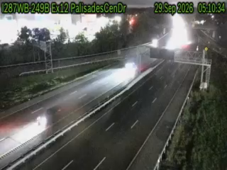 I87 NB 249B at Exit 12 at North Palisades Center Dr MM 18.91