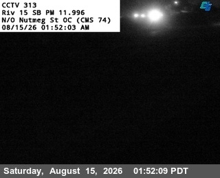 I-15 : (313) North of Nutmeg Street Overcross