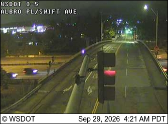 I-5 at MP 161.2: Albro Pl / Swift Ave