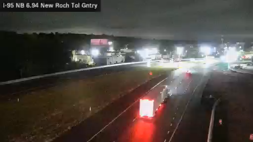 I-95 MP 006.94 NB at the New Rochelle Toll Gantry