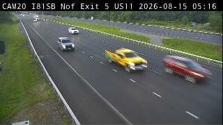 I-81 at VMS 5 (North of Exit 5 - US 11)