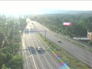 CAM 189 I-691 EB Meriden at Exit 2A Broad St