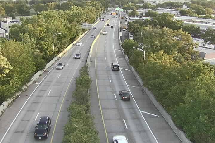 C5-BQE-44-Med_at_31st_Ave-Ex41