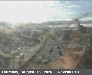 TV303 -- US-101 : S101 at S Van Ness Av