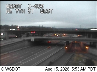 I-405 at MP 13.7: NE 7th St, West