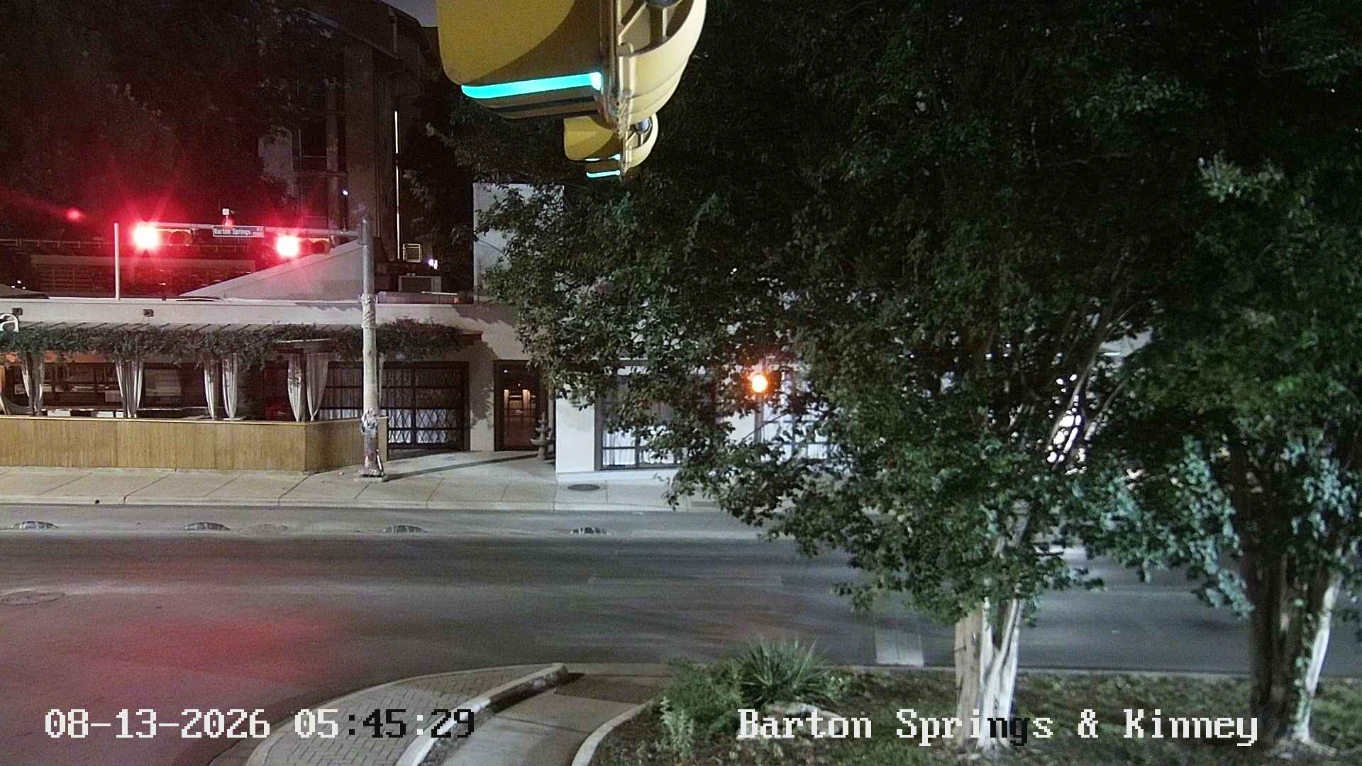  BARTON SPRINGS RD / KINNEY AVE