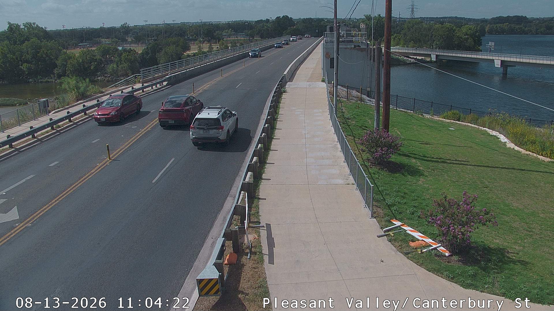  PLEASANT VALLEY RD / CANTERBURY ST