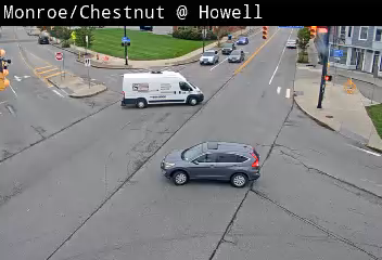 Monroe Ave/Chestnut at Howell