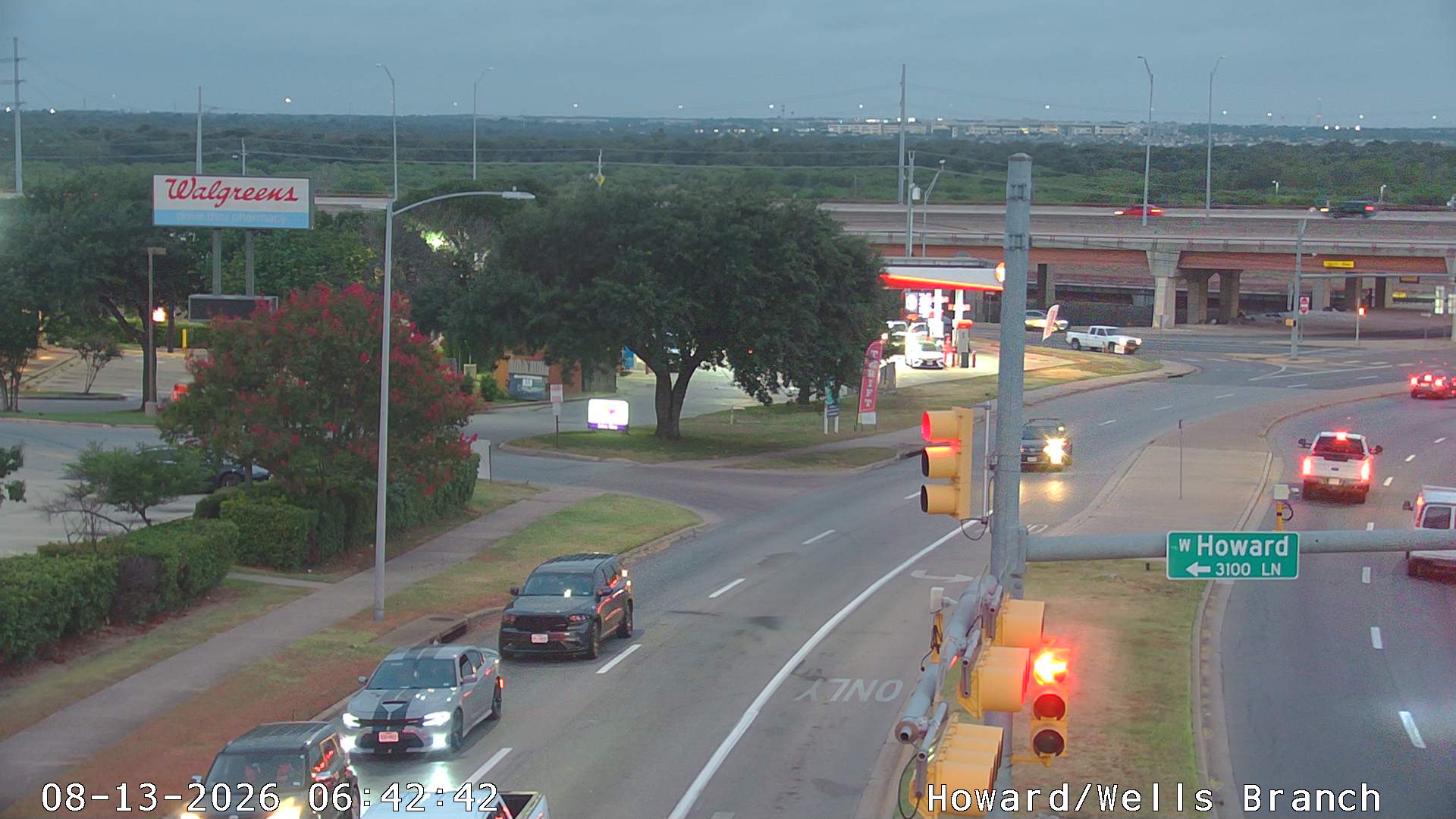  HOWARD LN / WELLS BRANCH PKWY