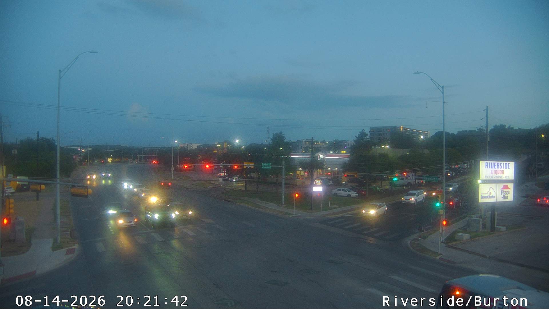  RIVERSIDE DR / BURTON DR
