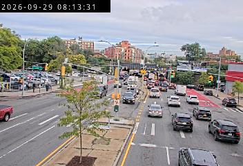 Woodhaven Blvd @ Dry Harbor Rd
