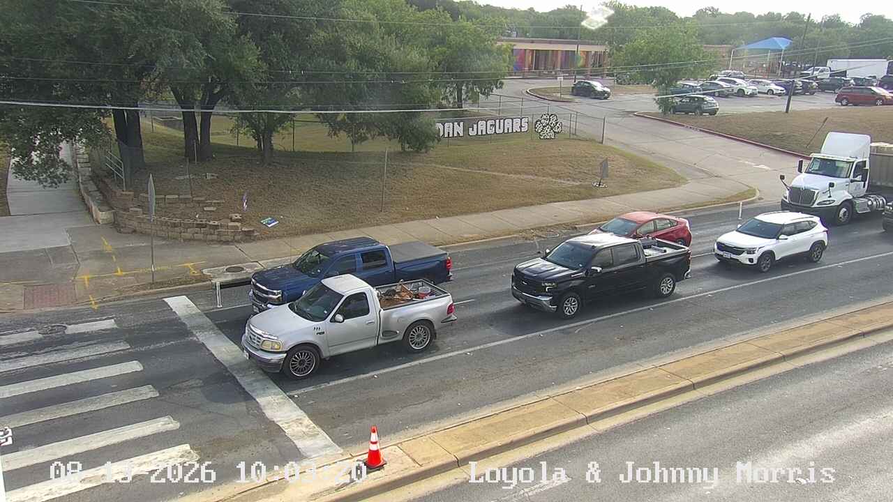  JOHNNY MORRIS RD / LOYOLA LN