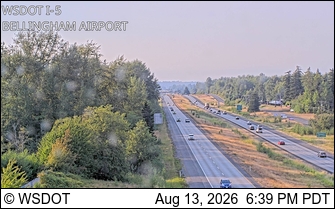 I-5 at MP 258.5: Bellingham Airport