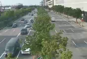 West Street median/at Spring St