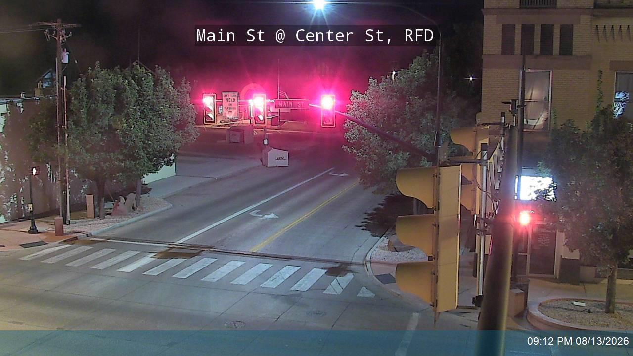 Main St / SR-120 @ Center St, RFD