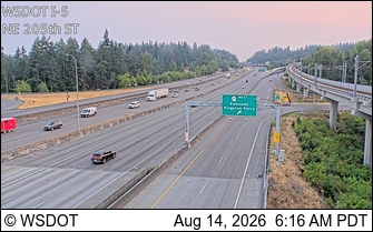 I-5 at MP 177.7: NE 205th St