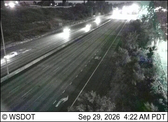 I-5 at MP 131.2: S 48th St